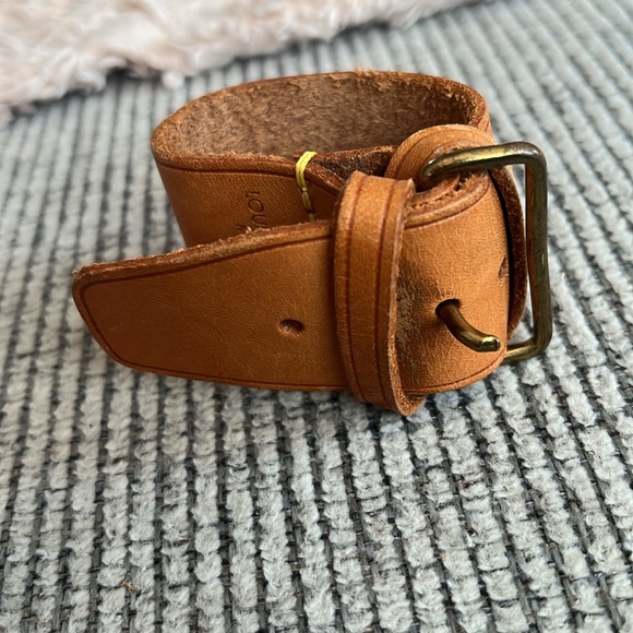 Louis Vuitton luggage tag and poignet set - Picture 5 of 14